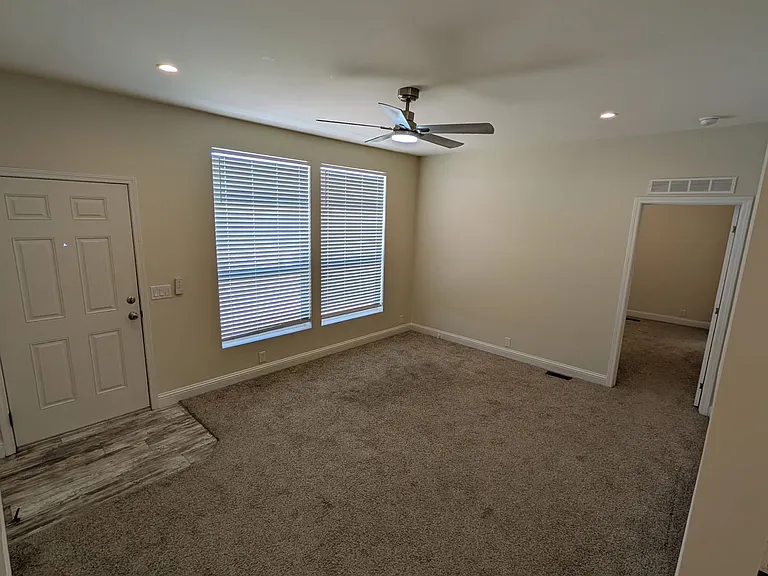 6855 Equinox Ln — Photo 6