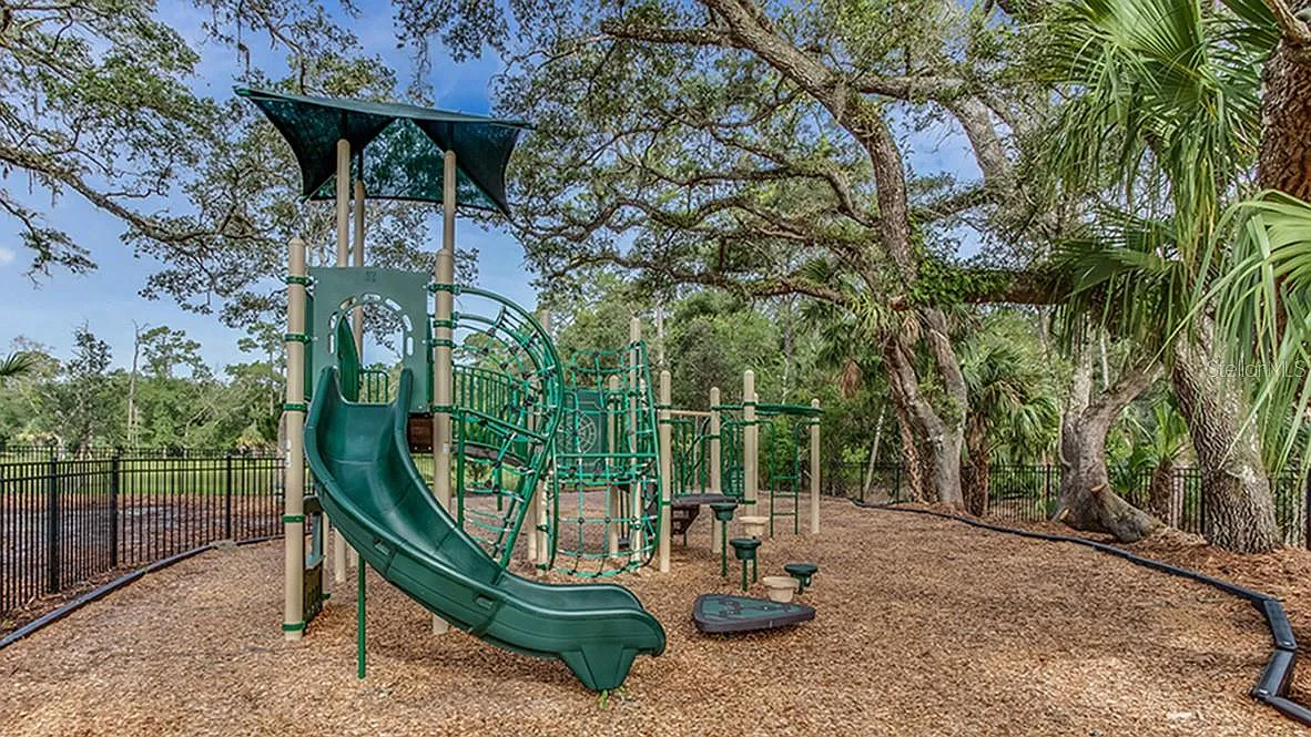 3 bed, 1673 sqft, $2,300 — Photo 4