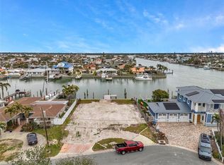 11655 4th St E #22, Saint Petersburg, FL 33706