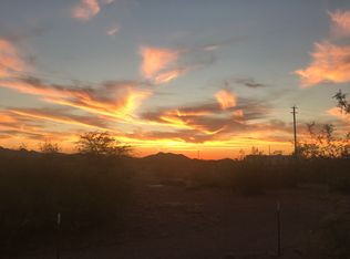 44195 Weaver Ln, Bouse, AZ 85325