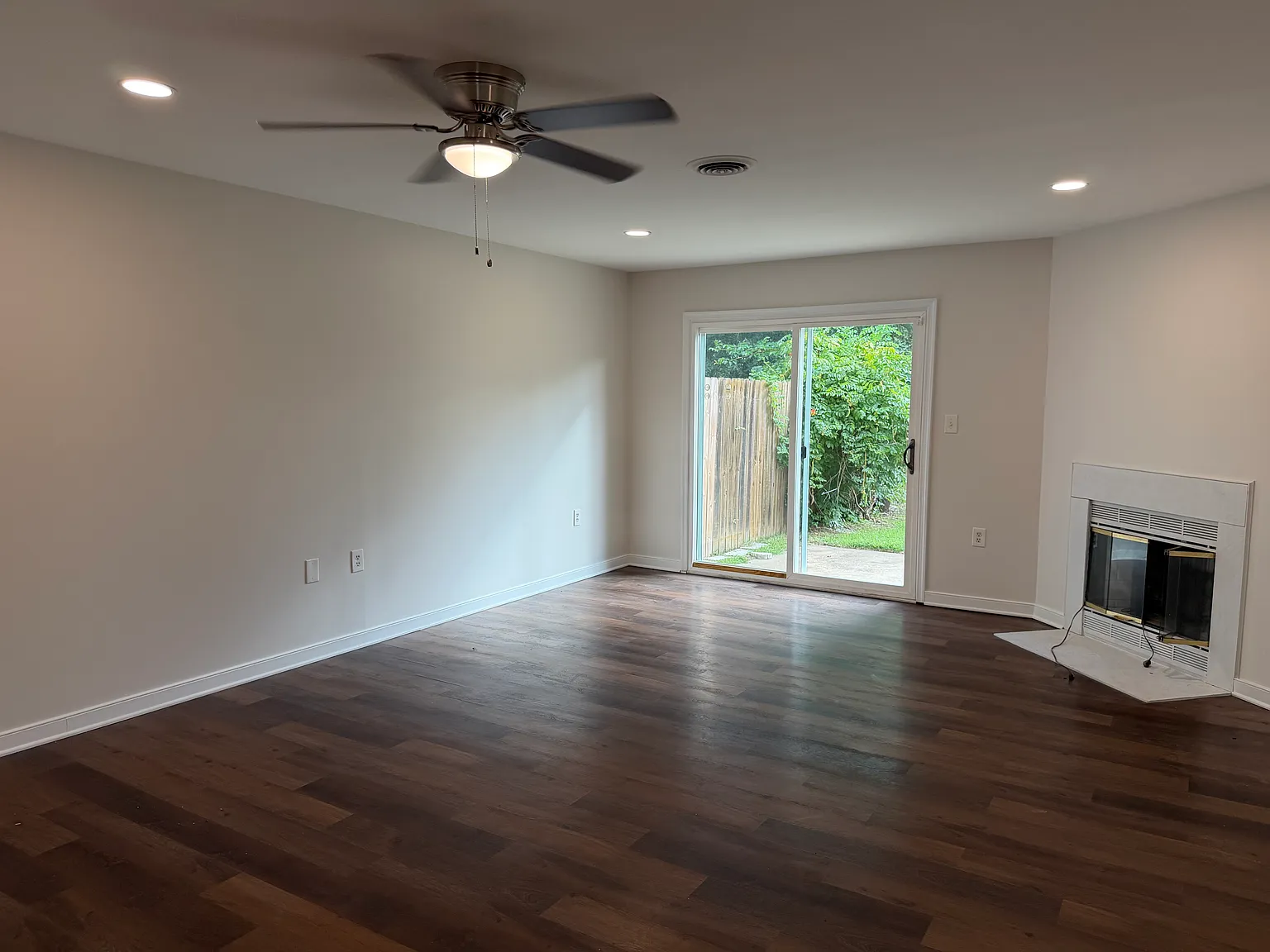 3 bed, 1648 sqft, $2,150 — Photo 3