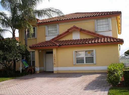 1st image of 10574 NW 51st St