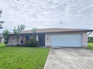 1206 SE 36th Ter, Cape Coral, FL 33904
