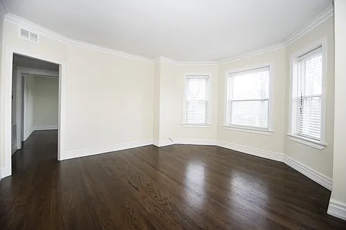 3702 N Hoyne Ave #3 Photo 1