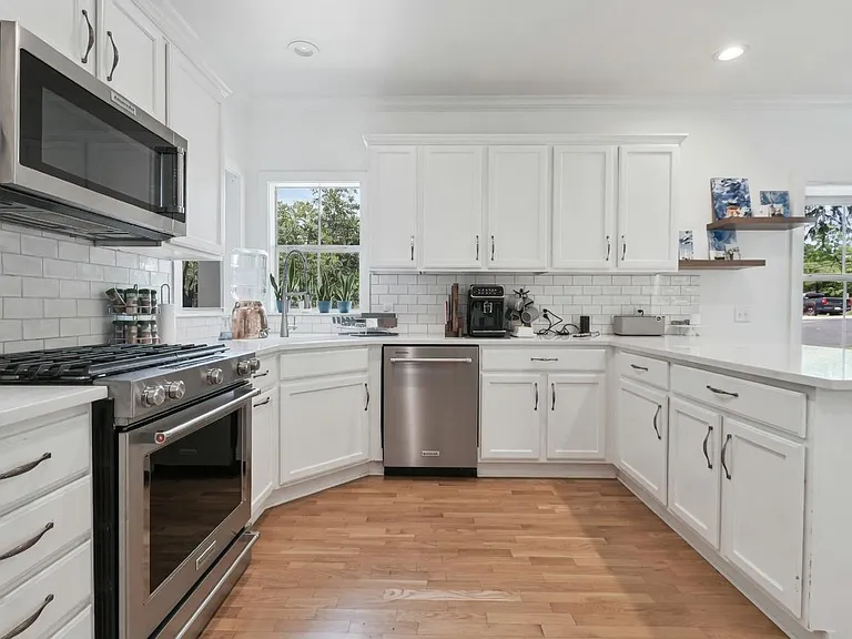 3602 S 2nd St — Photo 16