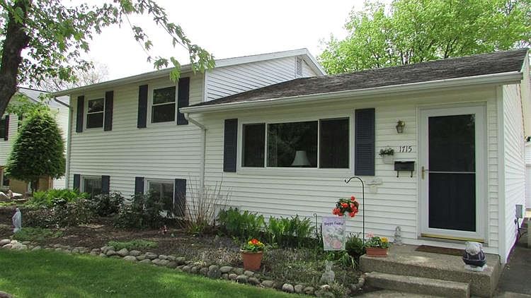 1st image of 1715 Hass Dr