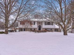 914 Fairfield Ave, Columbiana, OH 44408