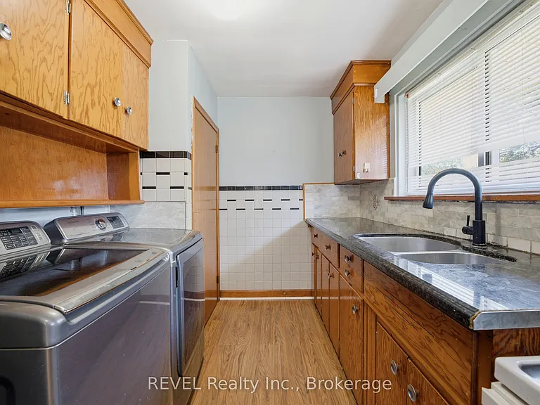6427 Burdette Dr — Photo 8