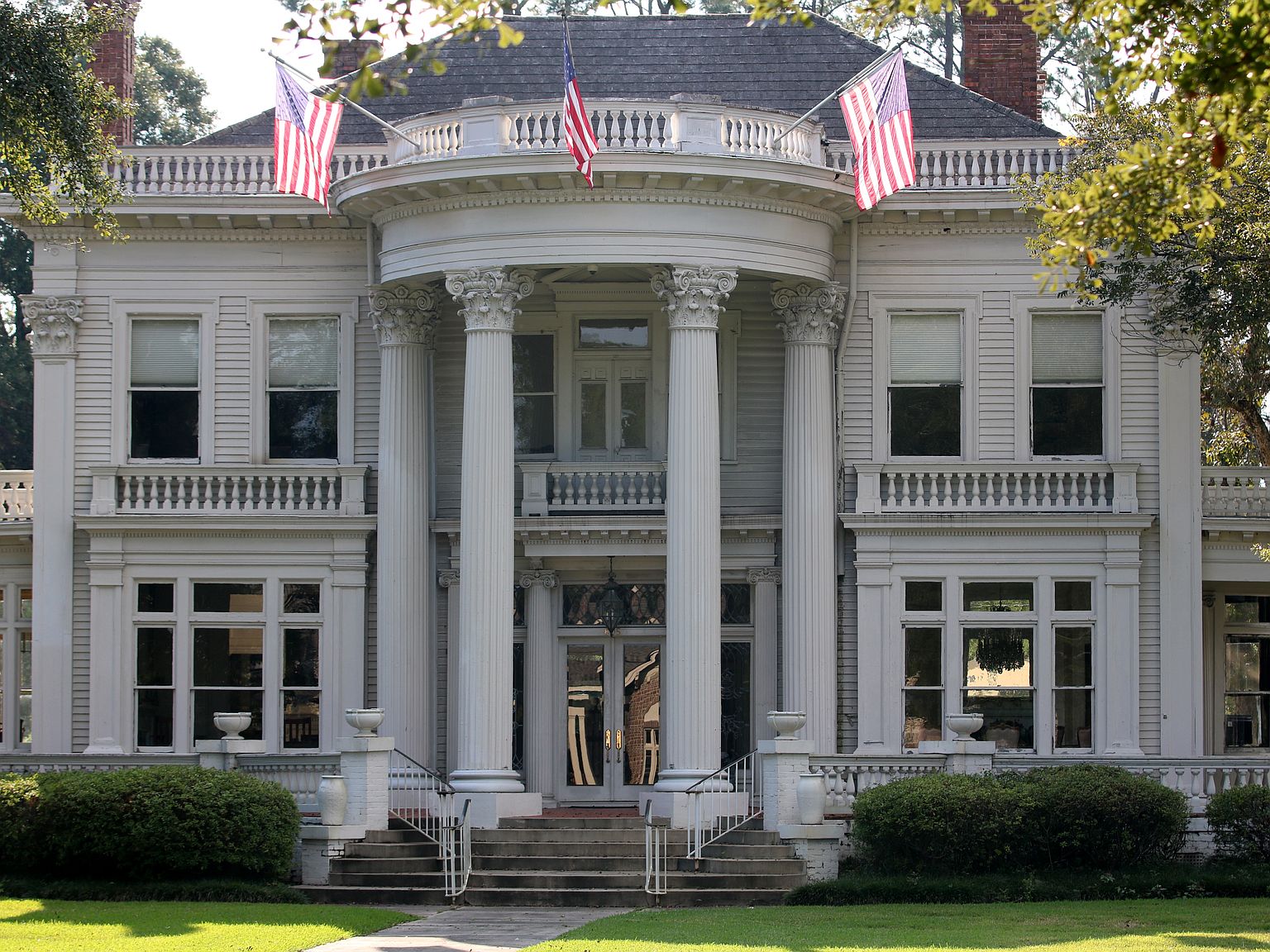 605 Belleville Ave, Brewton, AL 36426 Zillow