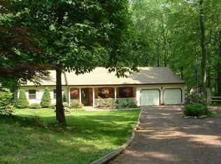 8 Middle Rd, New Hope, PA 18938