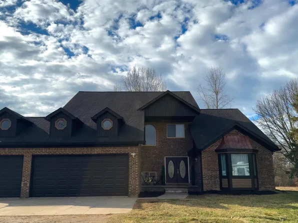 8863 Marine City Hwy, Fair Haven, MI 48023