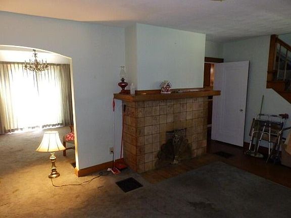 3rd image of 2001 Maryland Ave
