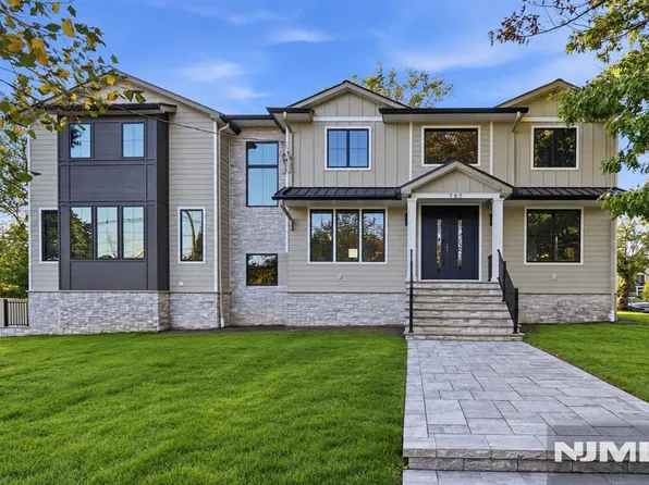 785 Summit Avenue, River Edge, NJ 07661