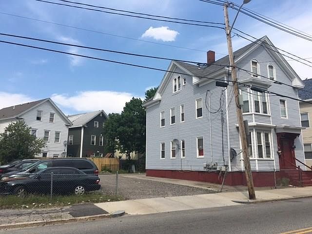 2nd image of 623 Potters Ave