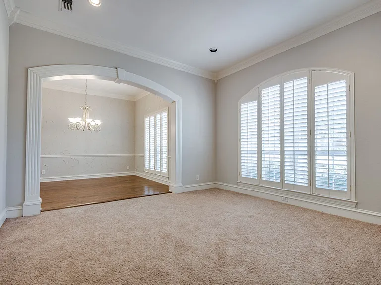 8100 Davidson Dr — Photo 6