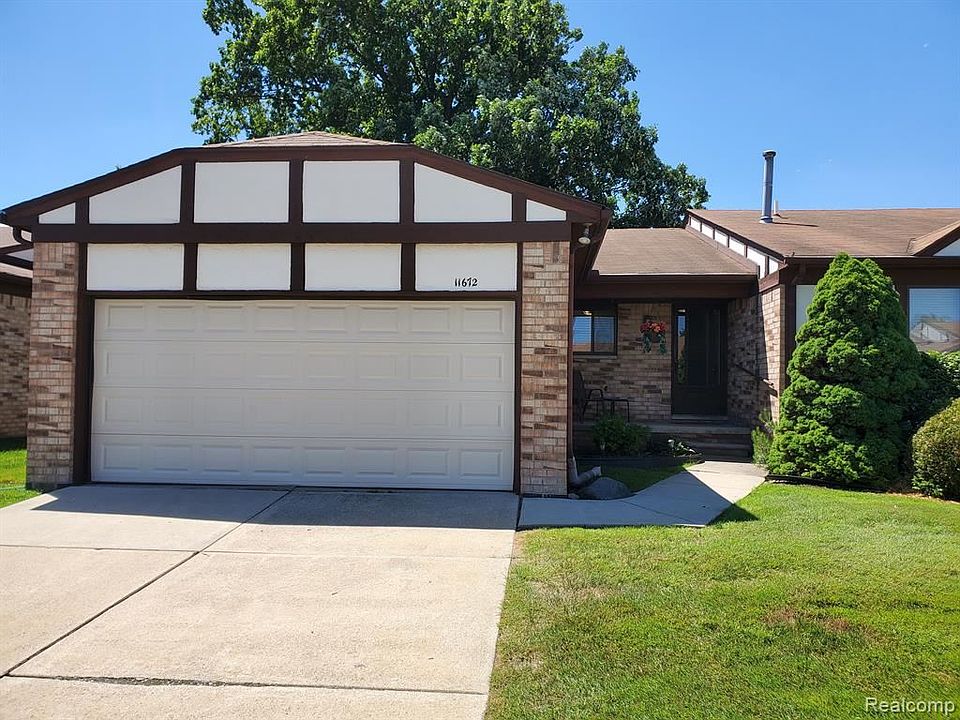 1st image of 11672 Dorothy Ln