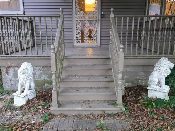 1825 S Monroe St, Tilton, IL 61833