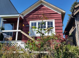 720 N 42nd St, Seattle, WA 98103