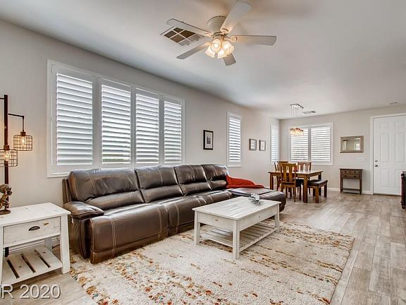 4th image of 10300 Bell Mountain Ct