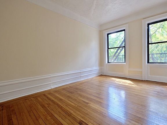 2nd image of 131 W 110th St APT 2A
