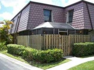 7709 Courtyard Run W, Boca Raton, FL 33433