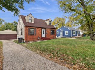 1617 61st St, Des Moines, IA 50322