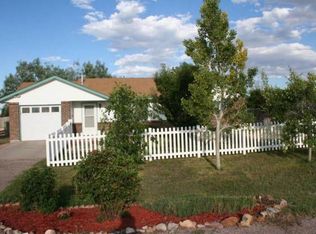 6807 Hartford Ave, Cheyenne, WY 82007