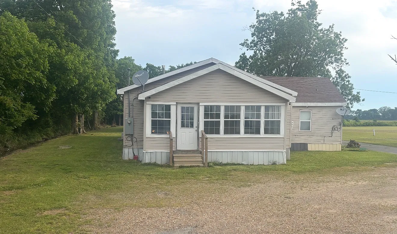 3 bed, 1577 sqft, $900 — Photo 3