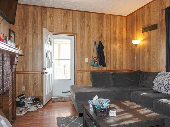 150 Coleman Ave #1, Clarksburg, WV 26301
