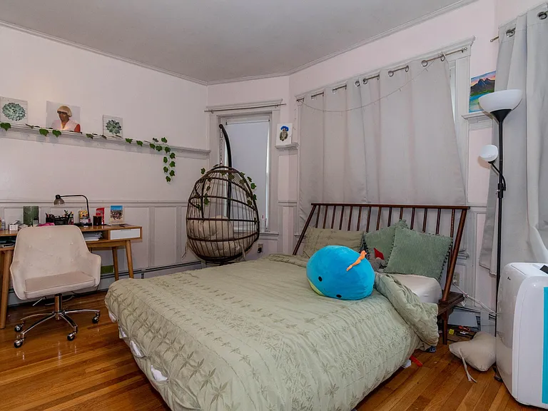 157 Thorndike St #3 — Photo 5