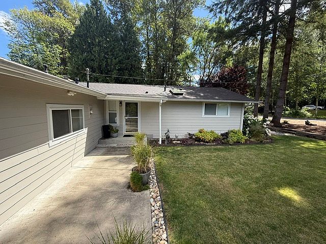 1st image of 15604 184th Ave NE