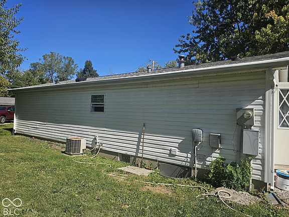 4th image of 7903 Church St