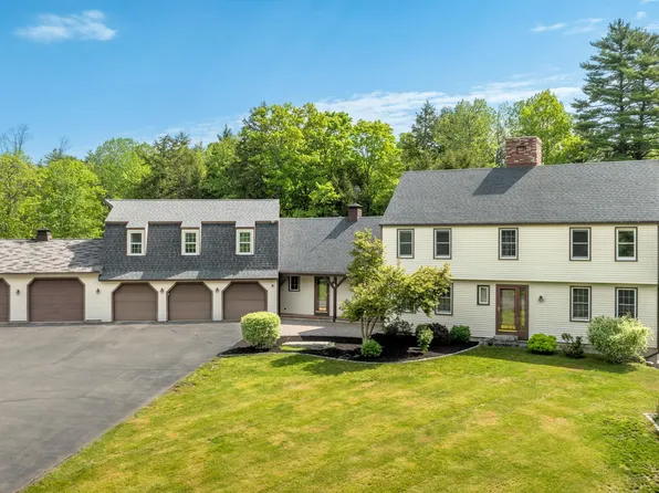 105 Webster Road, Buxton, ME 04093