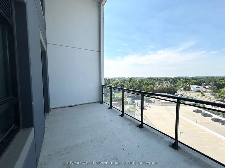 460A Belmont Ave W #1008 — Photo 17