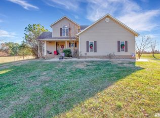 6393 Wards Mill Rd, Marion, IL 62959