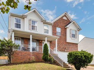 105 Wolverine Trl, La Vergne, TN 37086
