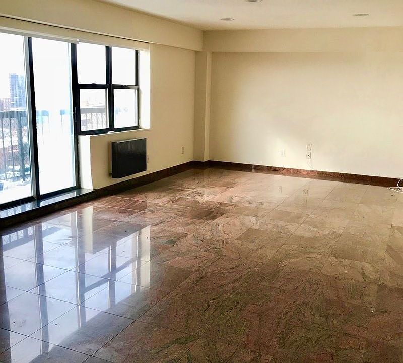 1st image of 14720 35th Ave #1E