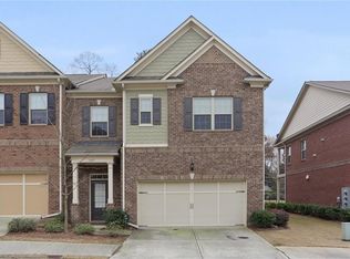 107 Beverly Pl, Sandy Springs, GA 30328