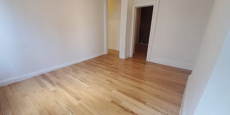 Rented by Manhattan Best Realty, Inc. | media 14