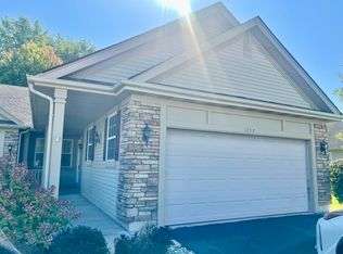 1297 Lily Ln, Schererville, IN 46375