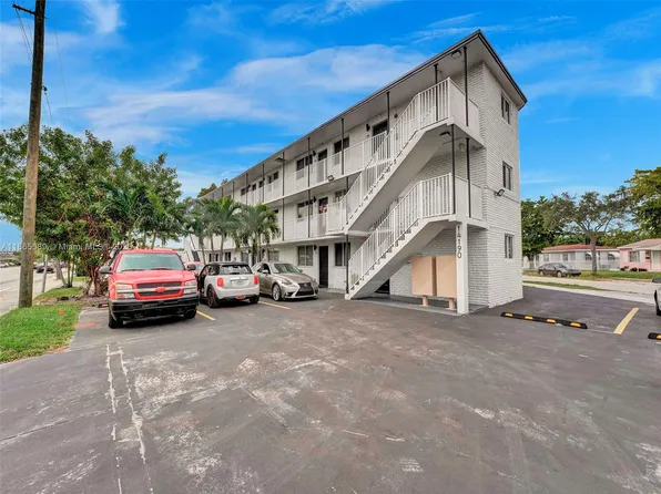 14190 W Dixie Hwy APT 16, Miami, FL 33161
