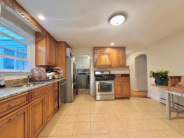 1247 Trapelo Rd — Photo 11