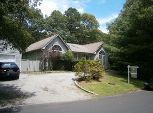 9 Atlantic St, East Hampton, NY 11937