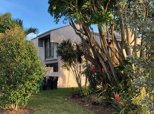 15812 SW 91st Ct, Village Of Palmetto Bay, FL 33157