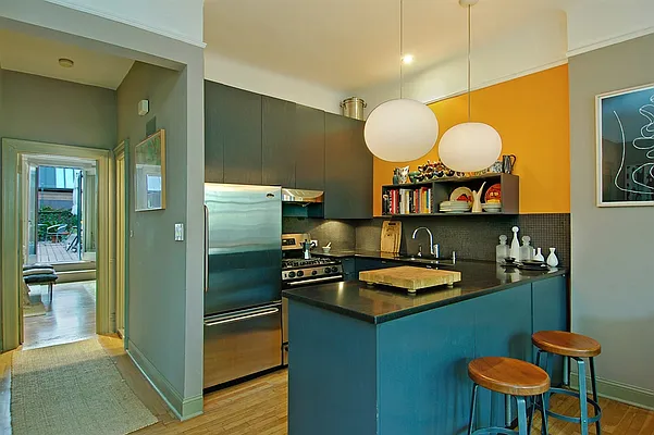 Sold by Corcoran | media 12