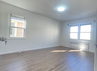 149-00 15th Rd, Whitestone, NY 11357