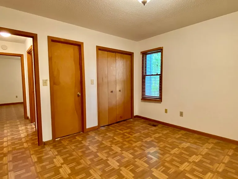 41 Woodhaven Rd — Photo 8