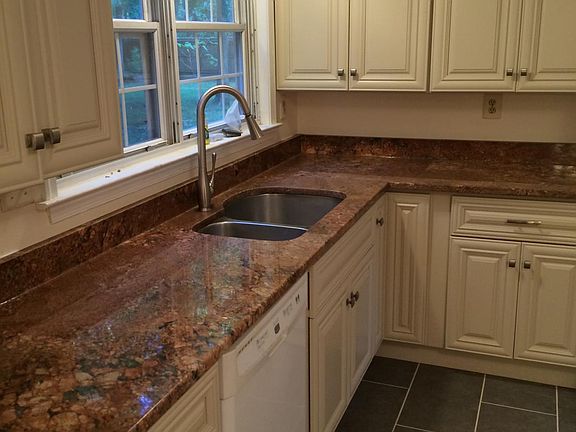 5th image of 2705 Vista Ct