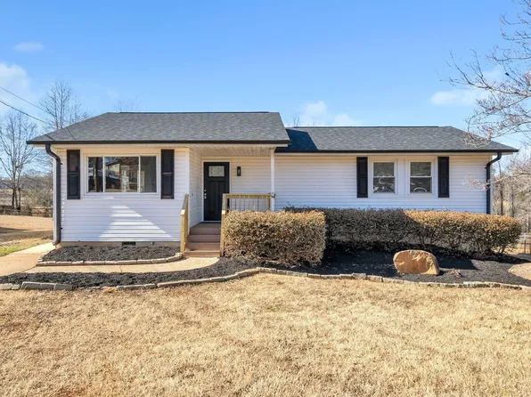111 Cedar Creek Dr, Travelers Rest, SC 29690