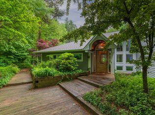 8562 W R Ave, Kalamazoo, MI 49009